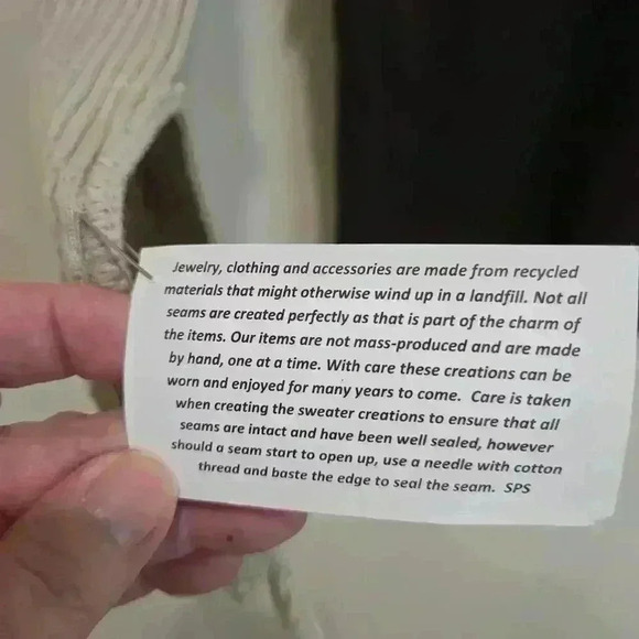 Steampunk Sisters Long Sleeve Ribbed Pullover Sweater Sz M Whimsygoth - Picture 7 of 13